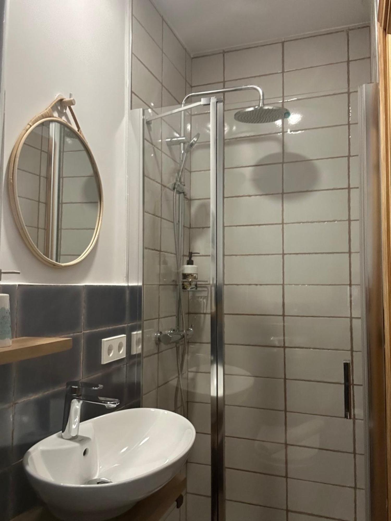 Stylish And Modern Loft In Madrid Centreアパートメント エクステリア 写真